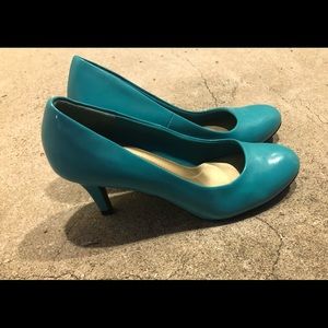 Women Comfort Plus by Prediction size 6.5 Shoes